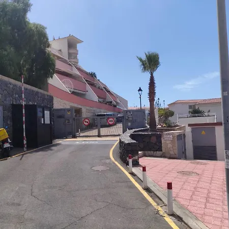 Beautiful Sunset View Apartment