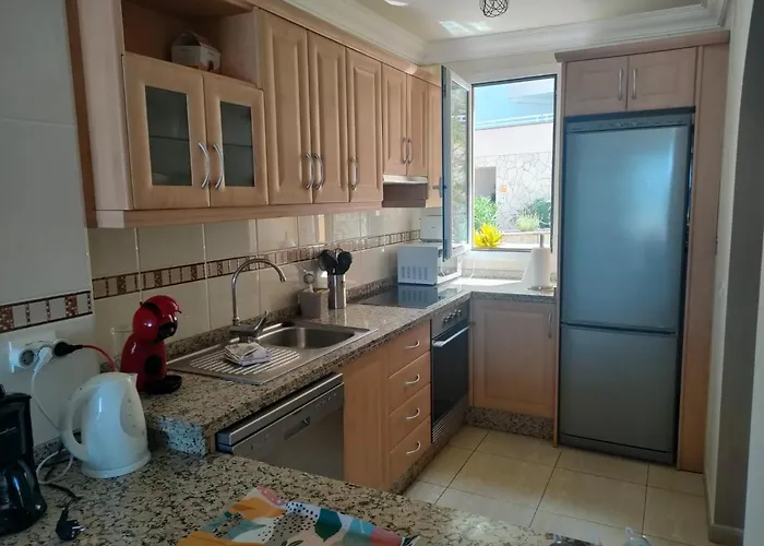 Beautiful Sunset View Апартаменти